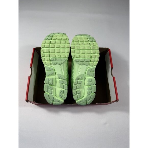 New New Nike Zoom Vomero 5 Shoes Mens Size 10 Vapor Green Running HF5493 301 - Picture 9 of 10